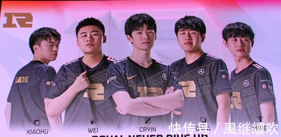 四场进五球 四场进五球