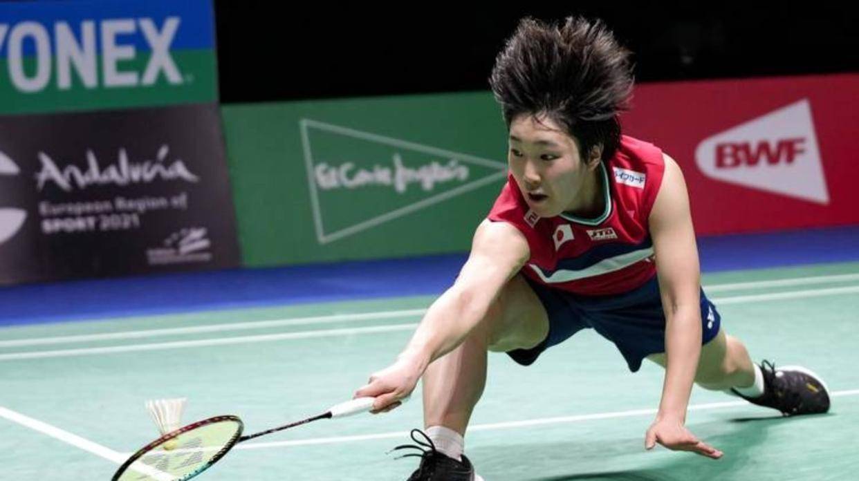 同样表现出 同样表现出