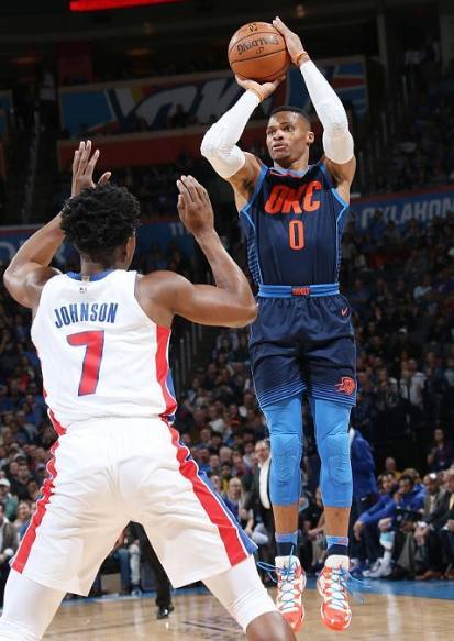 小空间内失 小空间内失