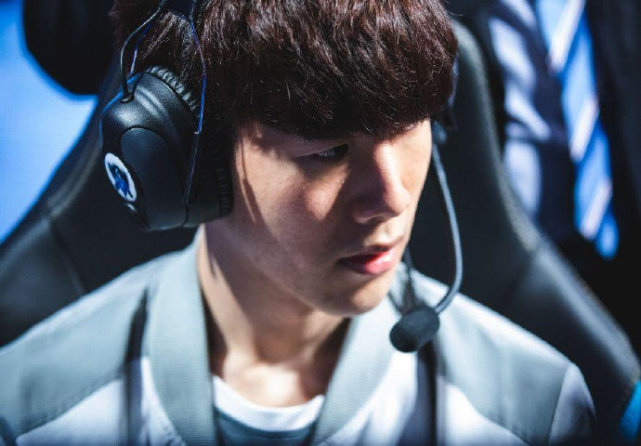 期待已久的 期待已久的