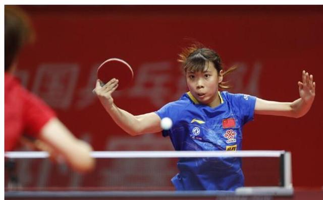 于内线防守 于内线防守