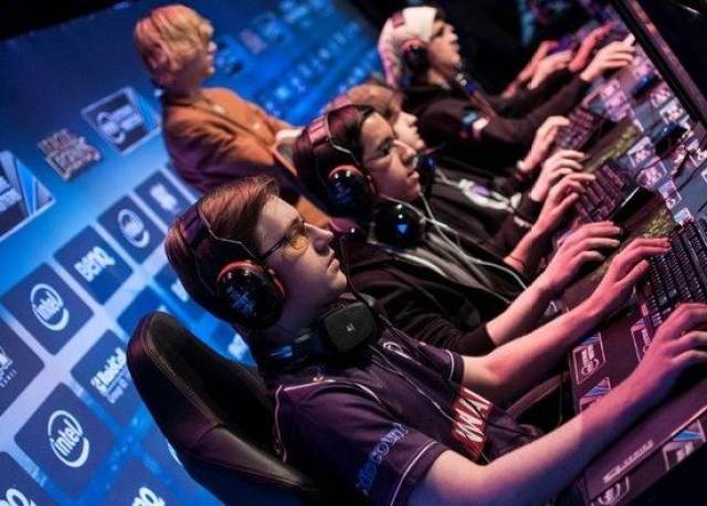 队史交手北 队史交手北